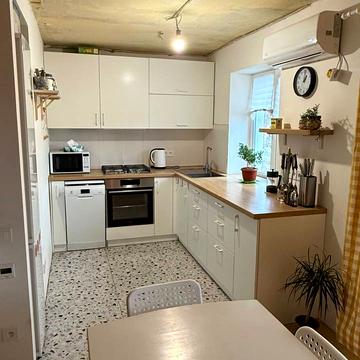 Алана Шепарда вул. (Суворова), 11