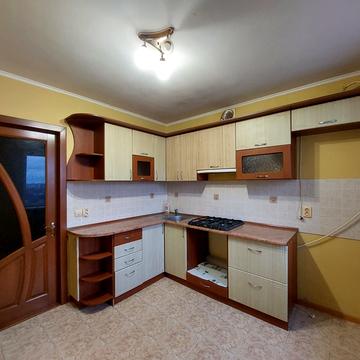 Січовий пров., 17