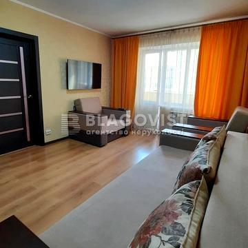 Лариси Руденко вул., 10-В