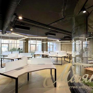 Євгена Коновальця вул. (Щорса), 36