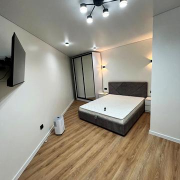 Княгинин вул., (Будинок 16)