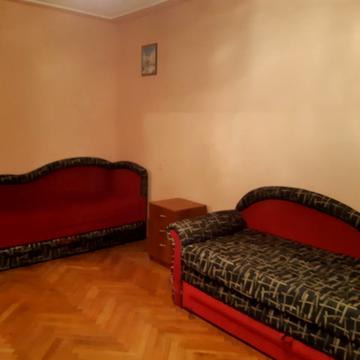 Червоної Калини просп., 5