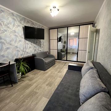 Гурія Бухала вул. (6-та Гвардійська), 2