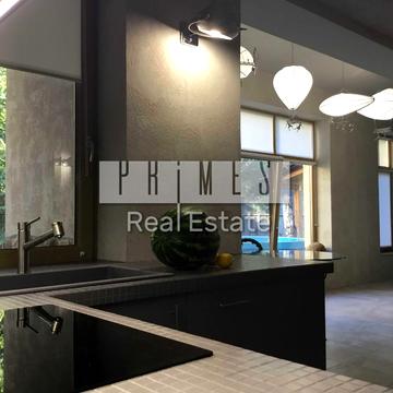 Богатирська вул., 20