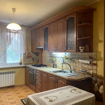 Нововокзальна вул., 21