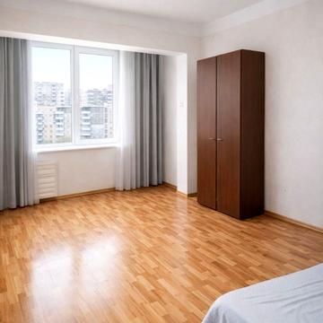 Академіка Булаховського вул., 28-Б