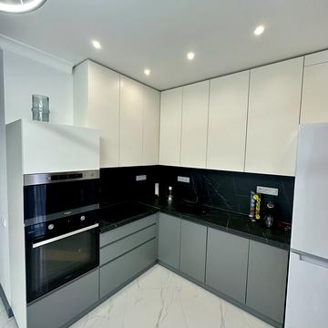 Катерини Грушевської вул. (Генерала Доватора), (Будинок)