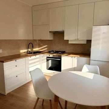 Володимира Великого вул. (Артема), 22а