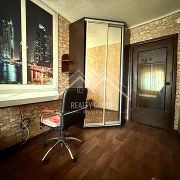 Гірничих Інженерів вул. (Пушкіна), 2