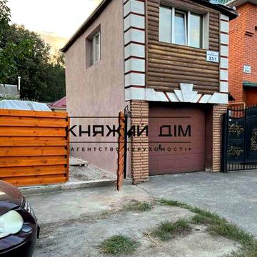 Черняховського вул., 23/1