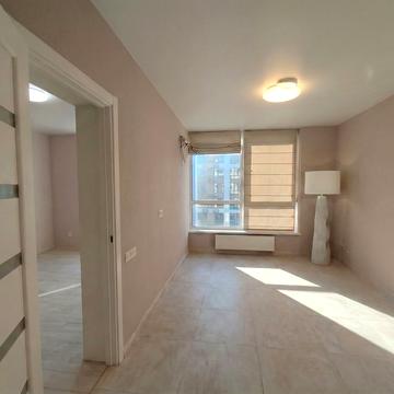 Олександра Олеся вул., 4