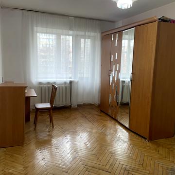 Миколи Міхновського бульв. (Дружби народів), 6-Б