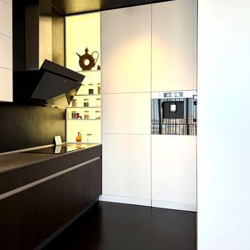 Івана Банка вул., 2