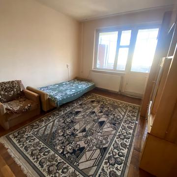 Вячеслава Чорновола вул., 31