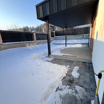 За Шлагбаумом