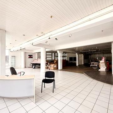 Науки просп. (Леніна), 40