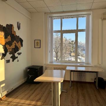 Хрещатик вул. (Kreschatic), 7/11