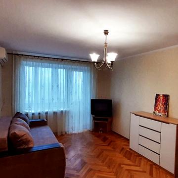 Ольгерда Бочковського вул., 26