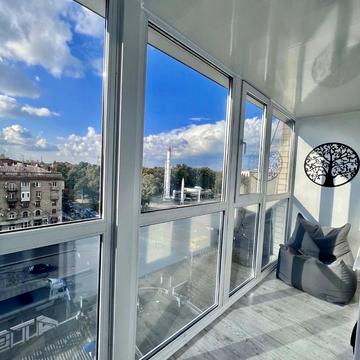 Лесі Українки просп. (Пушкіна), 21