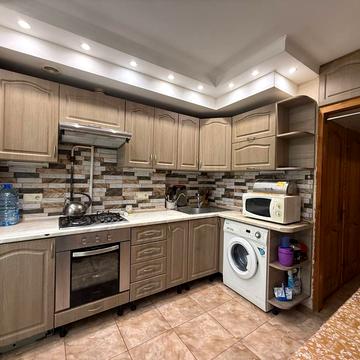 Миру просп., 27-В