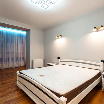 Гетьмана Мазепи вул., 164, к1