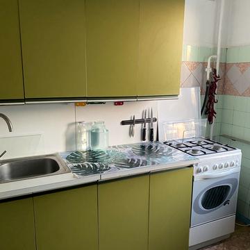 Юрія Литвинського вул. (Російська), 84