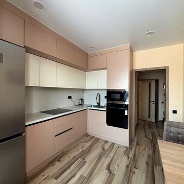 Мольєра вул., 77