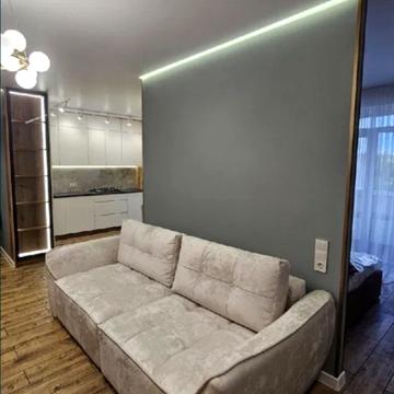 Старокостянтинівське шосе, 20/8