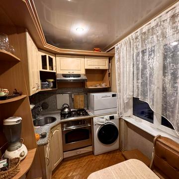 Ентузіастів вул., 18а