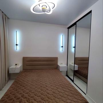 Перлинна вул., 12