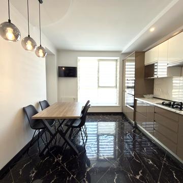 22 Січня вул., 114г