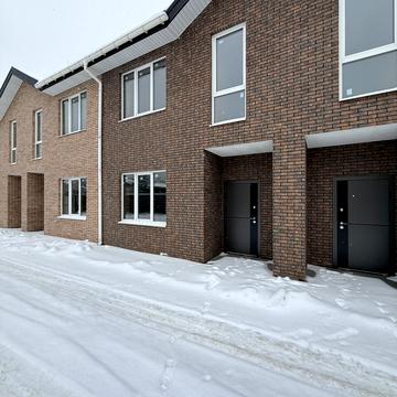 Житомирська, 15