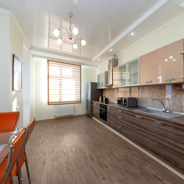 Лесі Українки бульв., 7-А