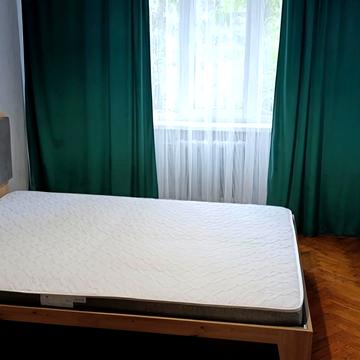 Зої Бутенко вул. (Сєченова), 3