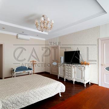 Шервудська вул., 2