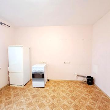 Дніпровська набережна вул., 19