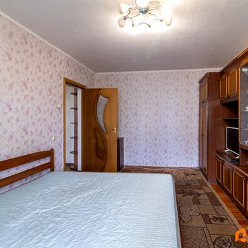 Лариси Руденко вул., 3-Б