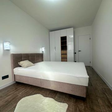 Зелена вул., 204г