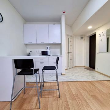 Машинобудівна вул., 41