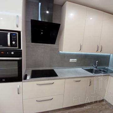 Регенераторна вул., 4 к13