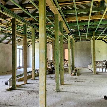 Новоселів, 13