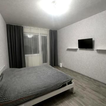 Червоної Калини просп. (Володимира Маяковського), 20