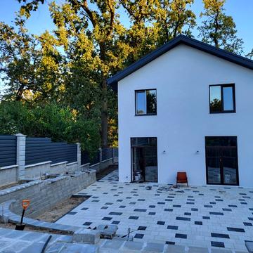 Інститутська вул. (Артема)