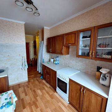 Князя Володимира Великого просп., 123