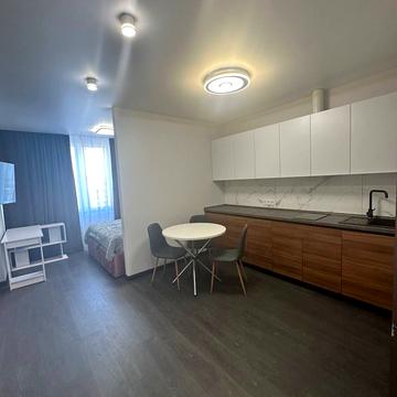 Варненська вул., 29