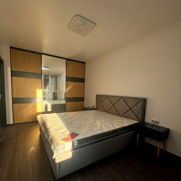 Пасічна вул., 189