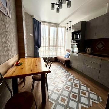 Перлинна вул., 3