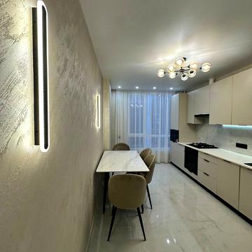 Героїв Миколаєва вул., (Будинок 5)