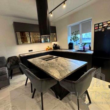 Святищенська вул.