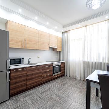 Миколи Бажана просп., 8-Б